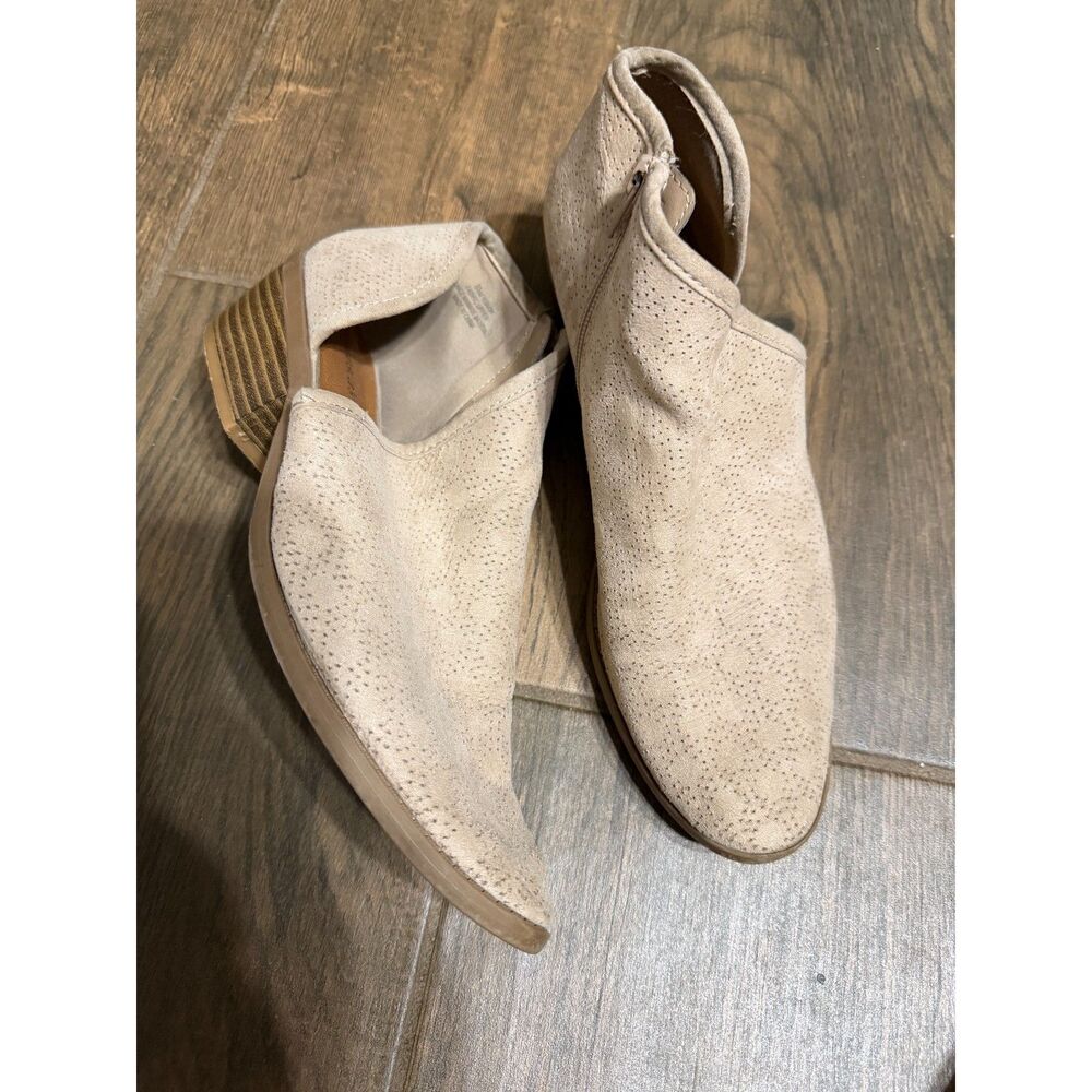 Francesca’s Booties